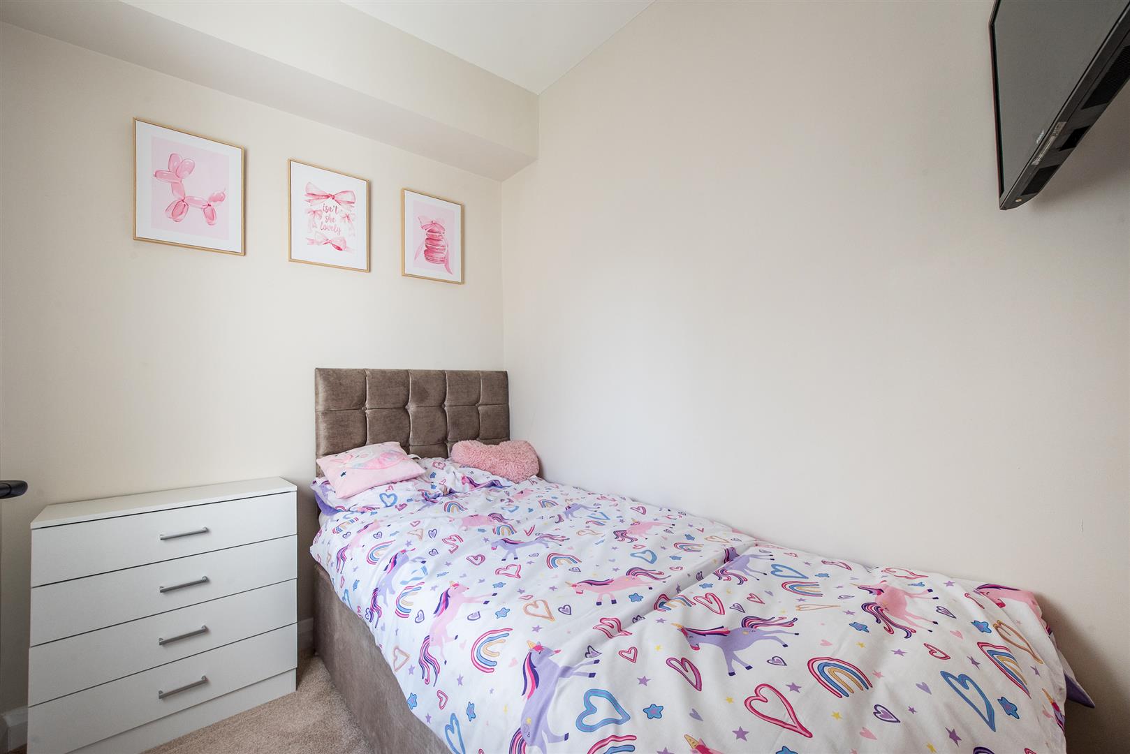 Farringdon Crescent, Preston